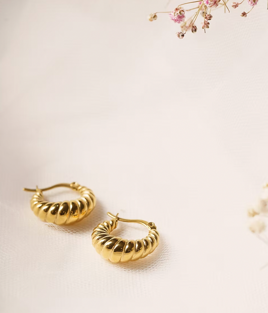 Jaya Hoops Earrings
