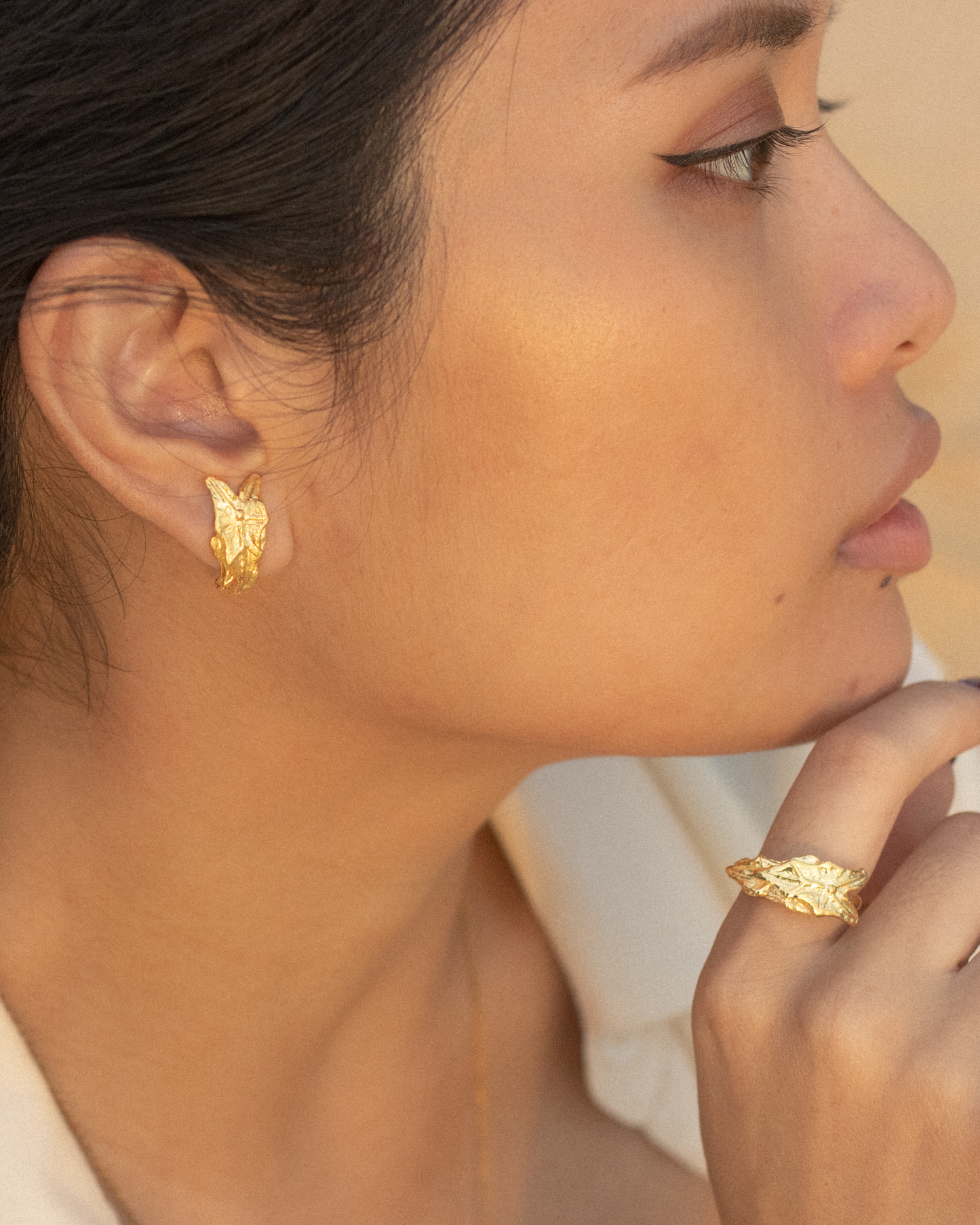 Anvi Ring